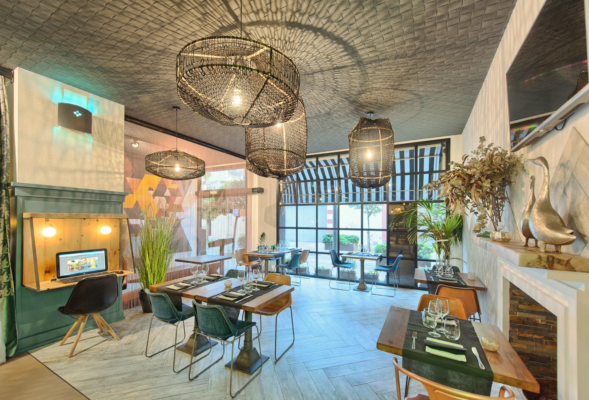 นิว โฮเต็ล โคล็อง Hotel มาตาโร ภายนอก รูปภาพ